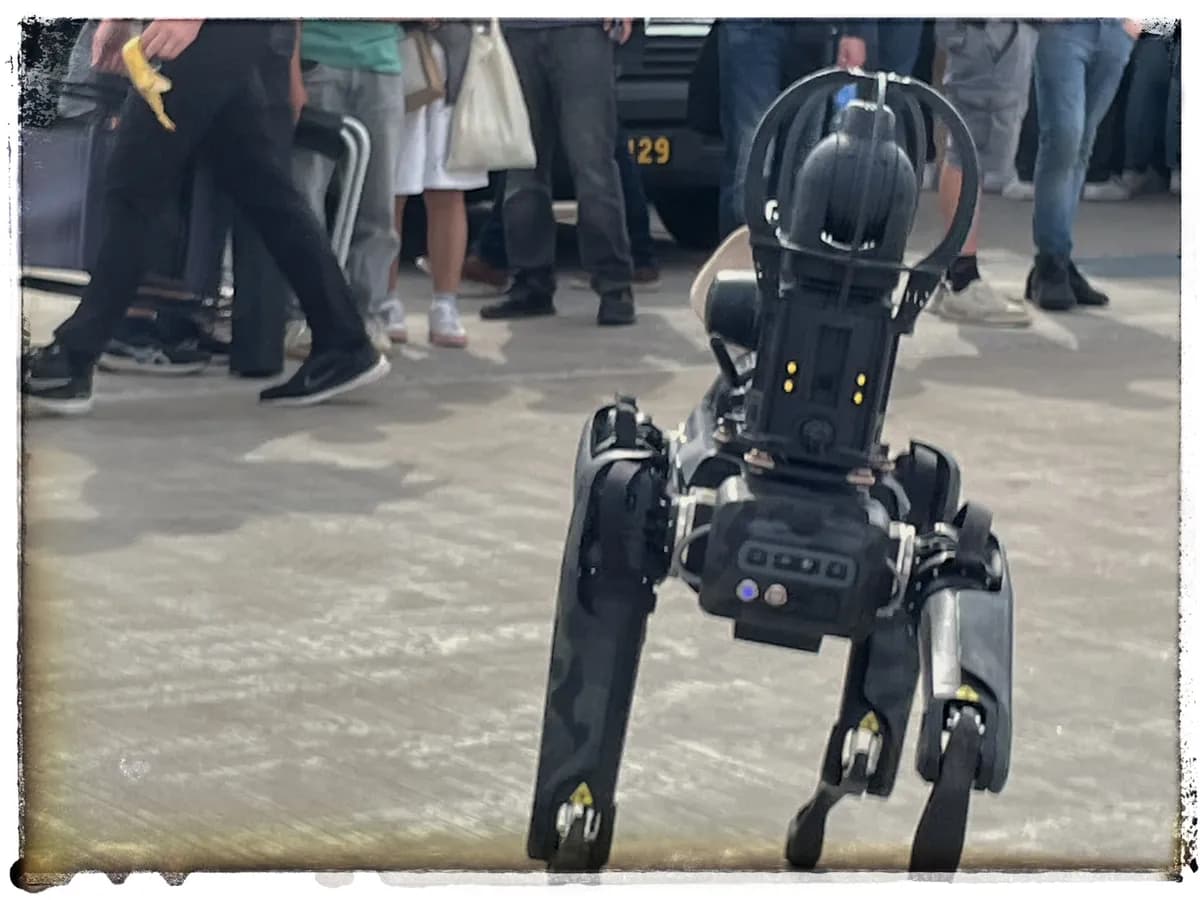 Vision 60 – när robothunden möter den riktiga hunden